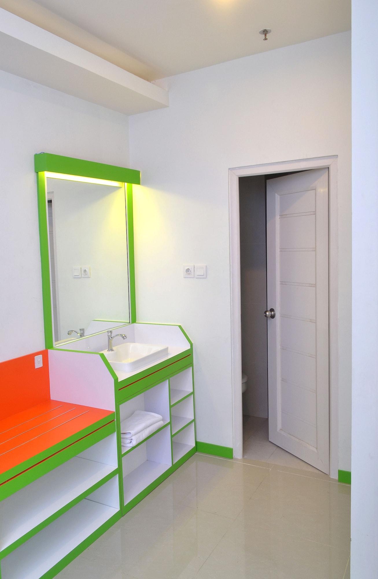 Titanium Express Homtel Hotel Jakarta Eksteriør billede