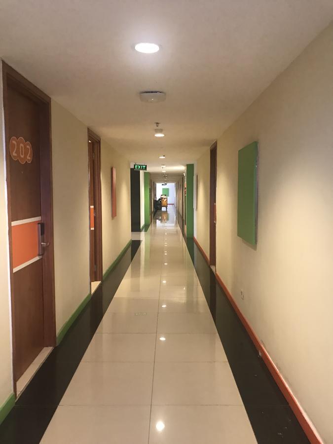 Titanium Express Homtel Hotel Jakarta Eksteriør billede